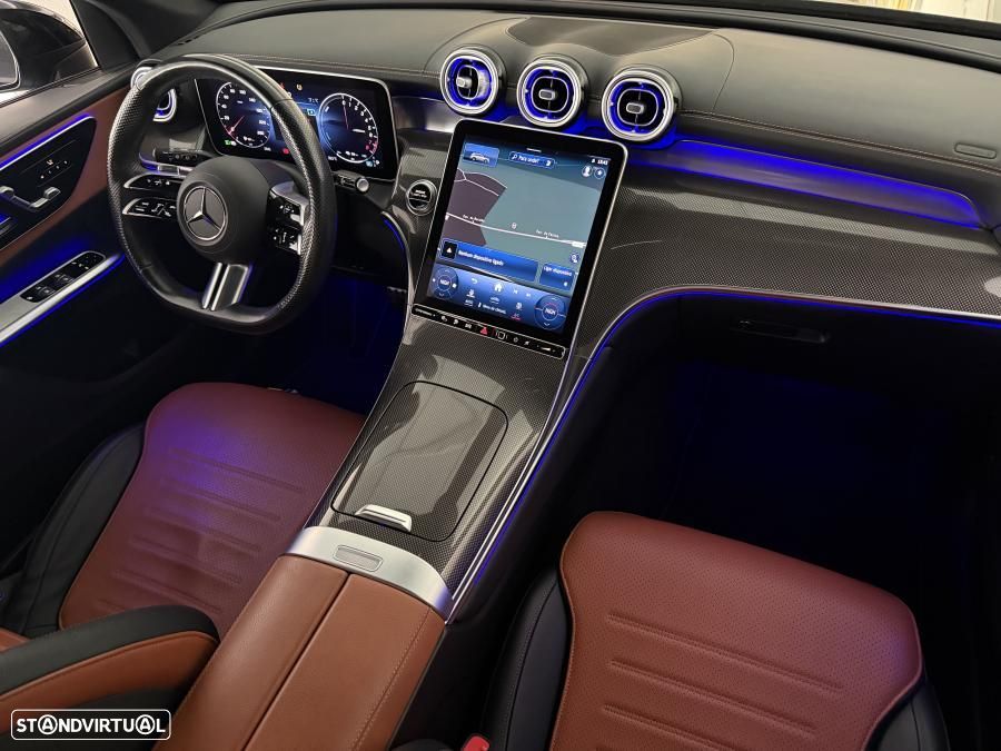 Mercedes-Benz GLC 300 e 4Matic 9G-TRONIC Edition AMG Line - 27