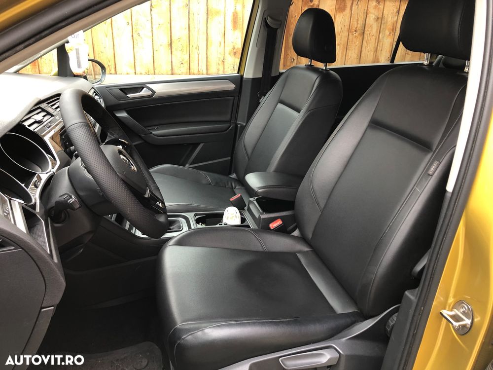 Volkswagen Touran 2.0 TDI SCR DSG Comfortline - 14