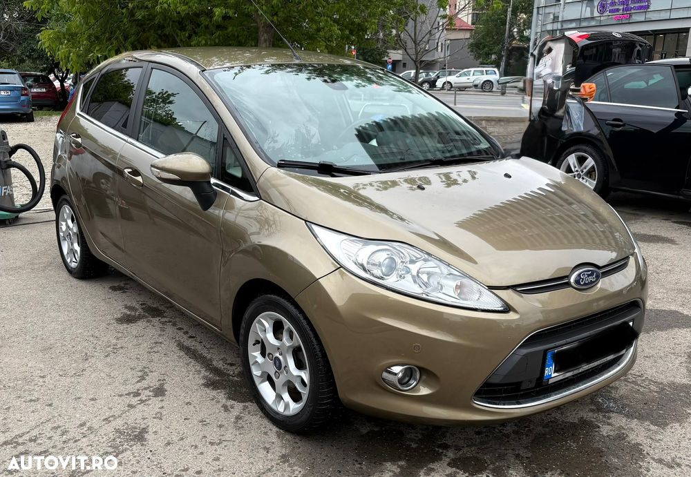 Ford Fiesta 1.4 Autom. Titanium - 1