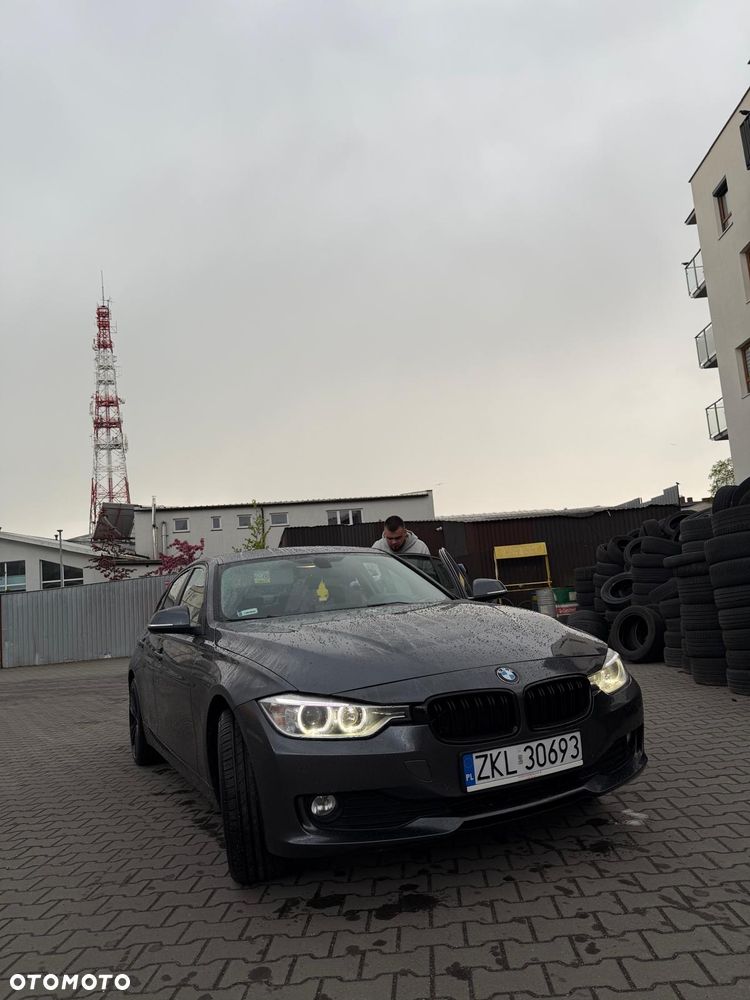 BMW Seria 3 - 2