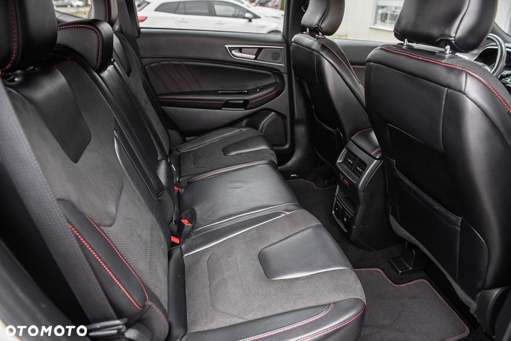 Ford Edge 2.0 EcoBlue Bi-Turbo 4x4 ST-LINE - 35
