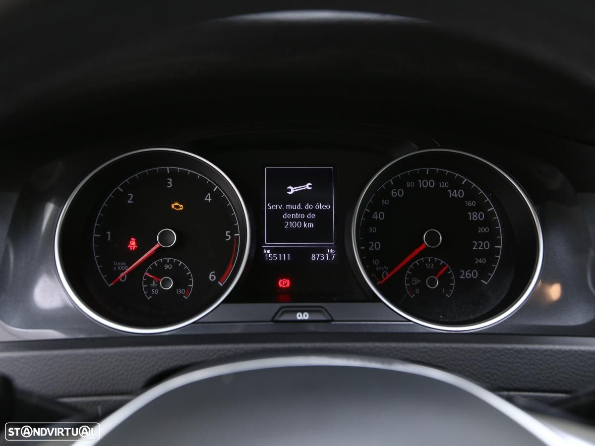 VW Golf 1.6 TDI Confortline - 22