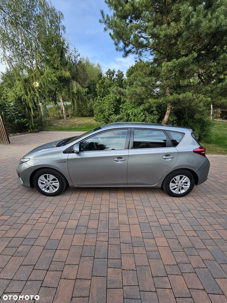 Toyota Auris - 4