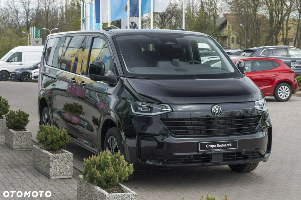 Volkswagen Caravelle - 8
