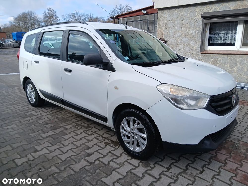 Dacia Lodgy TCe 115 Celebration - 3