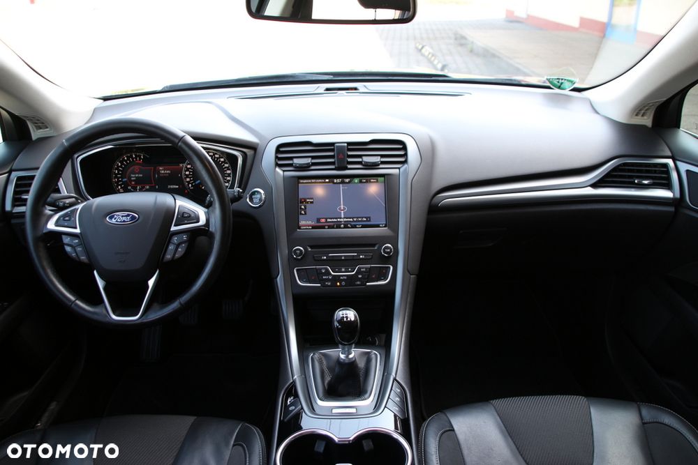 Ford Mondeo 2.0 TDCi STart-Stopp Titanium - 17
