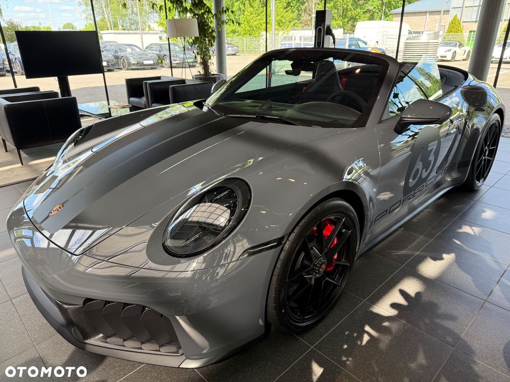 Porsche 911 - 37