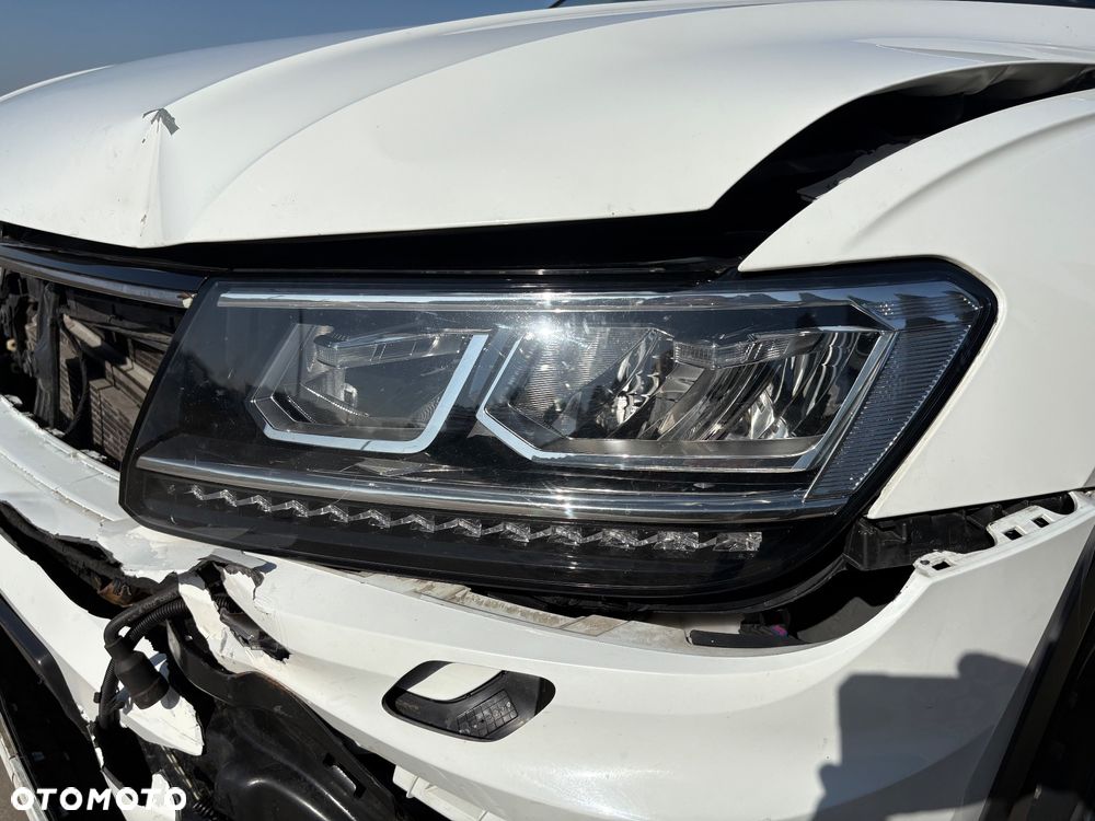 Volkswagen Tiguan - 24