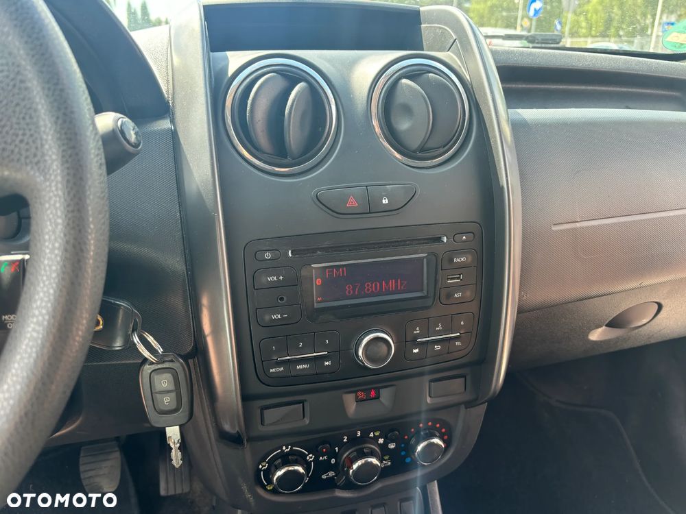 Dacia Duster SCe 115 4x2 Ambiance - 24