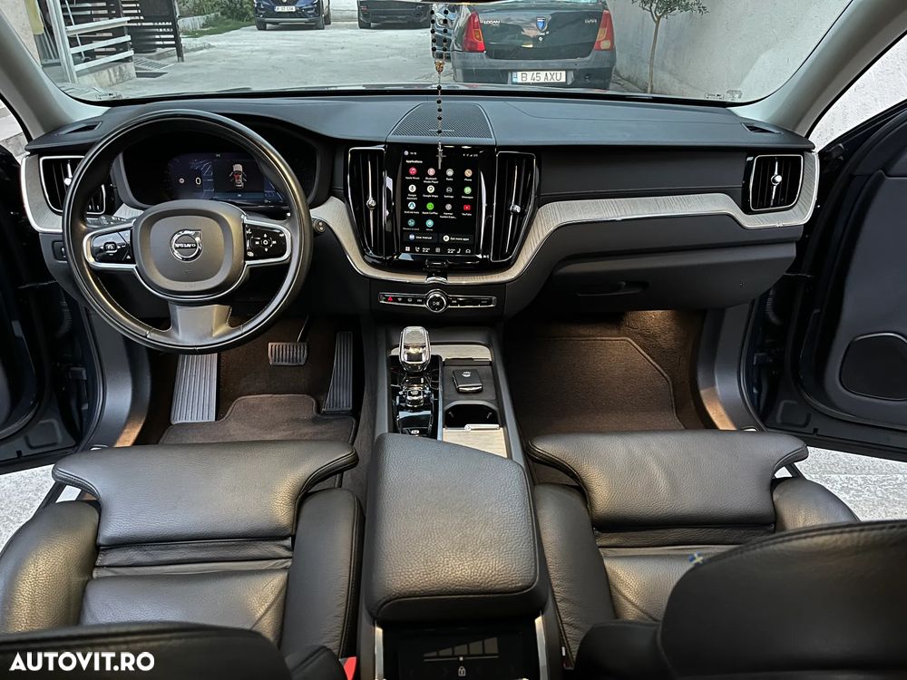 Volvo XC 60 B4 MHEV Inscription - 19