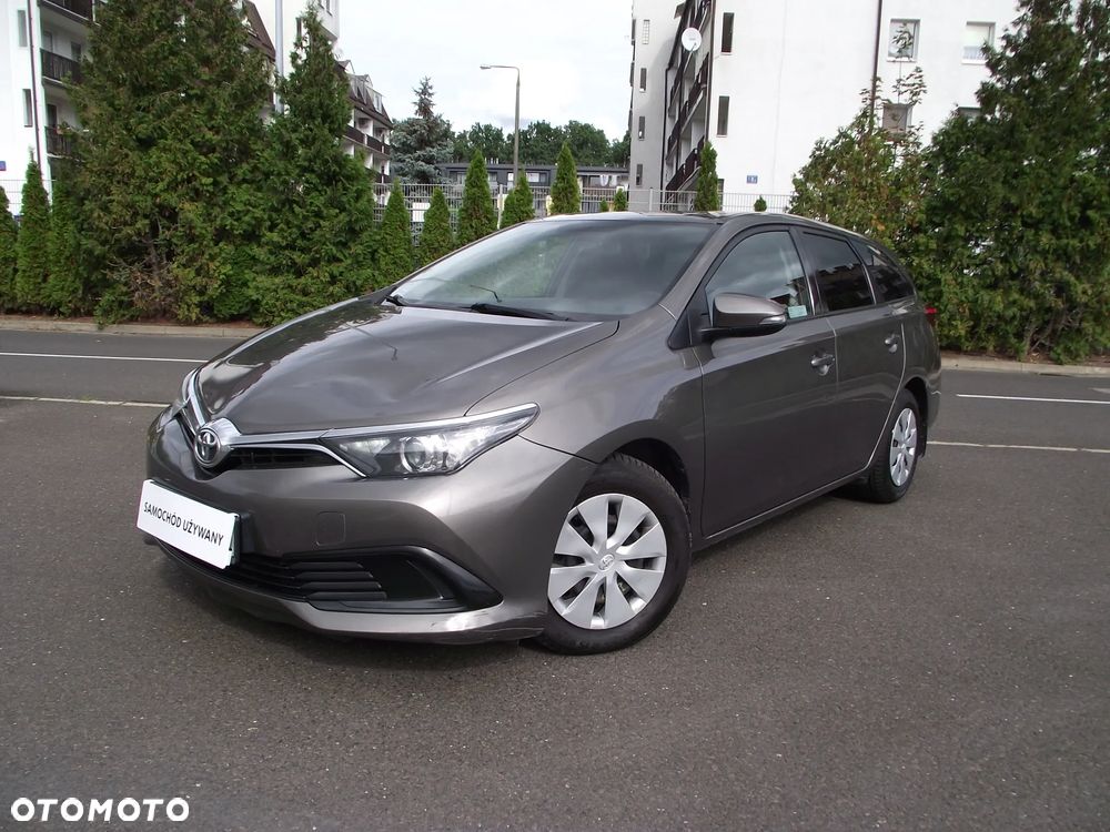 Toyota Auris 1.6 Classic Plus