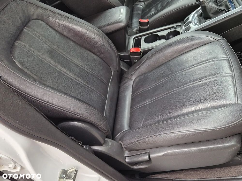 Opel Antara 2.2 CDTI Cosmo - 25