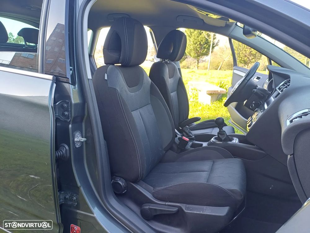 Citroën C4 1.6 HDi Exclusive - 30