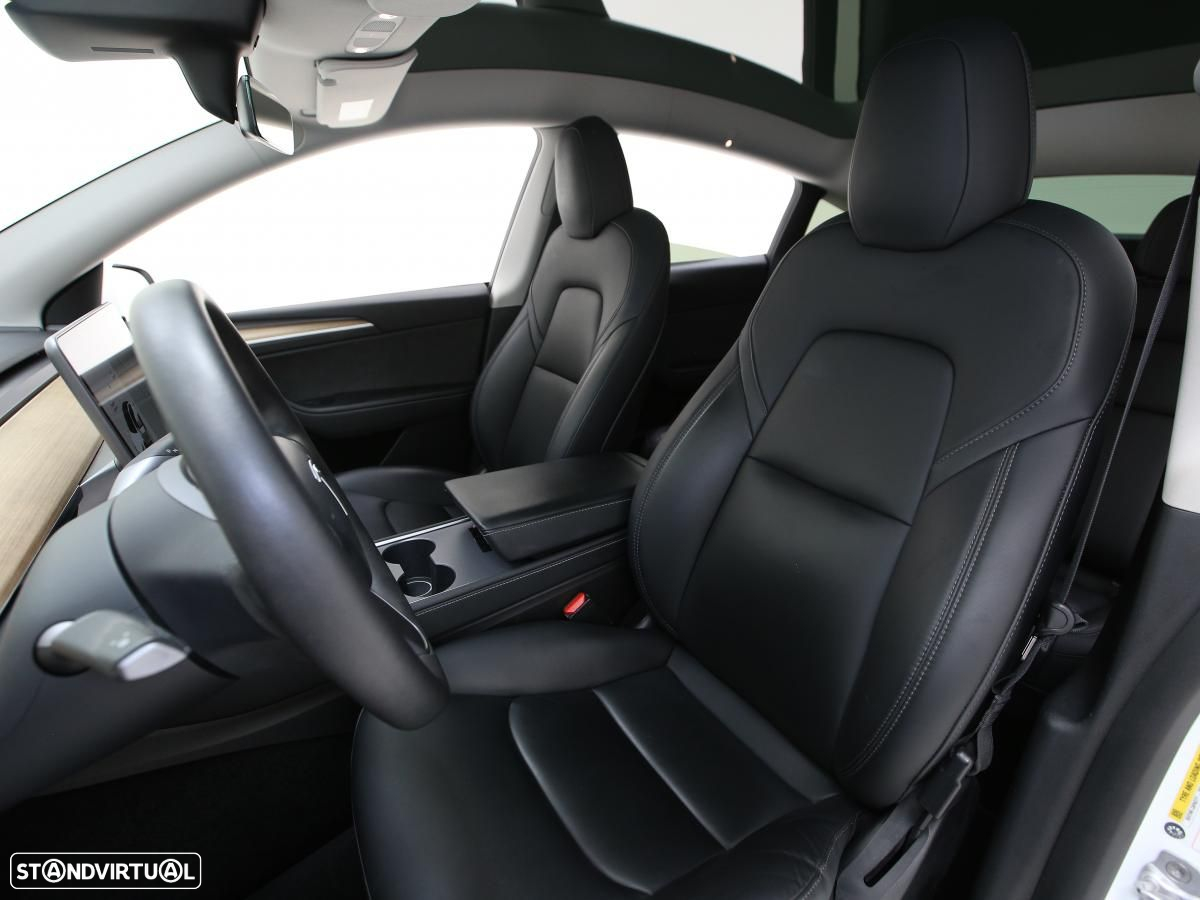 Tesla Model Y Long Range Tração Integral - 8