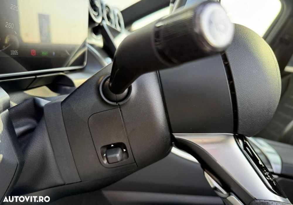 Mercedes-Benz GLC 300 e 4MATIC - 9