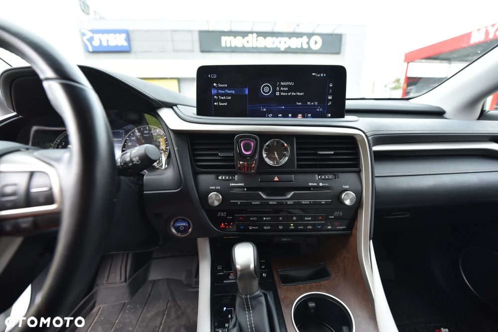 Lexus RX - 13