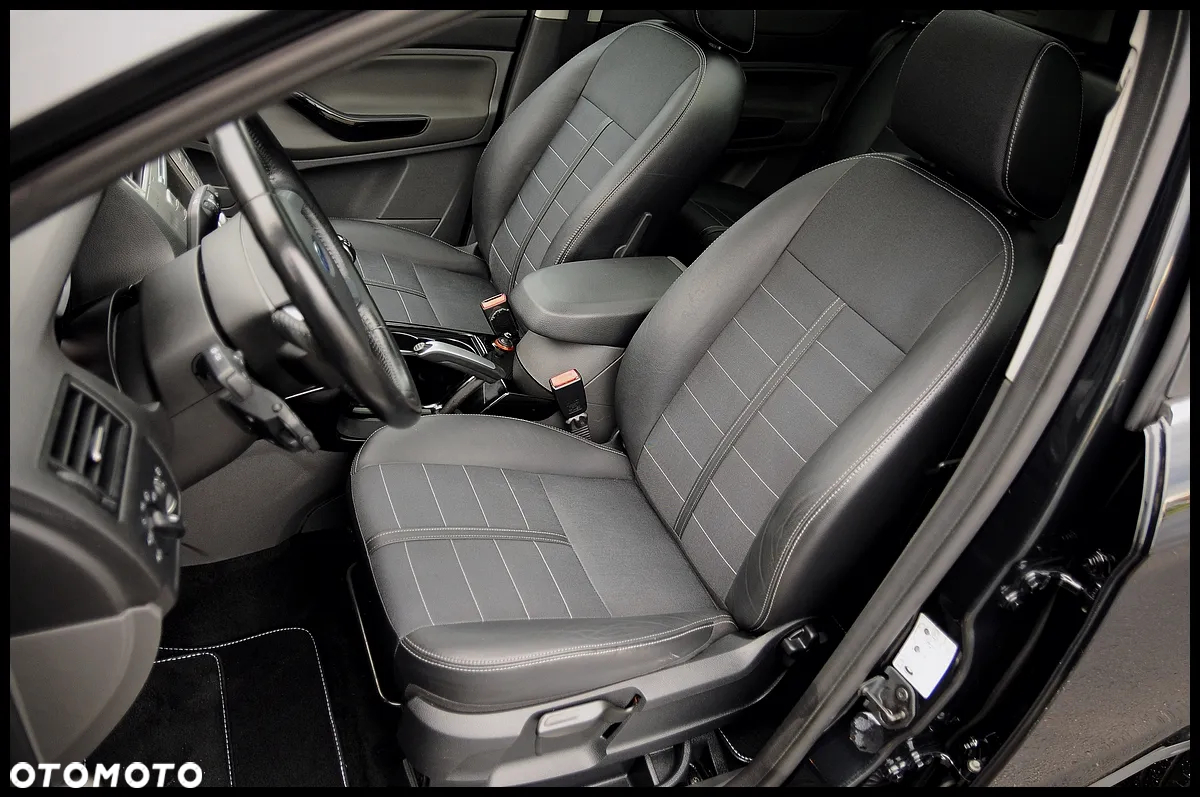 Ford Kuga 2.0 TDCi 4WD Titanium - 31