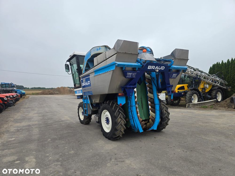 New Holland Braud 58 - 1