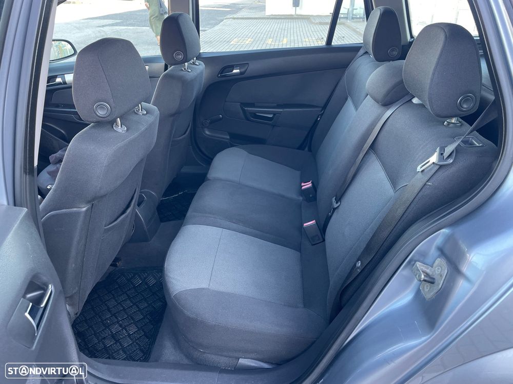 Opel Astra 1.3 CDTI Enjoy - 6