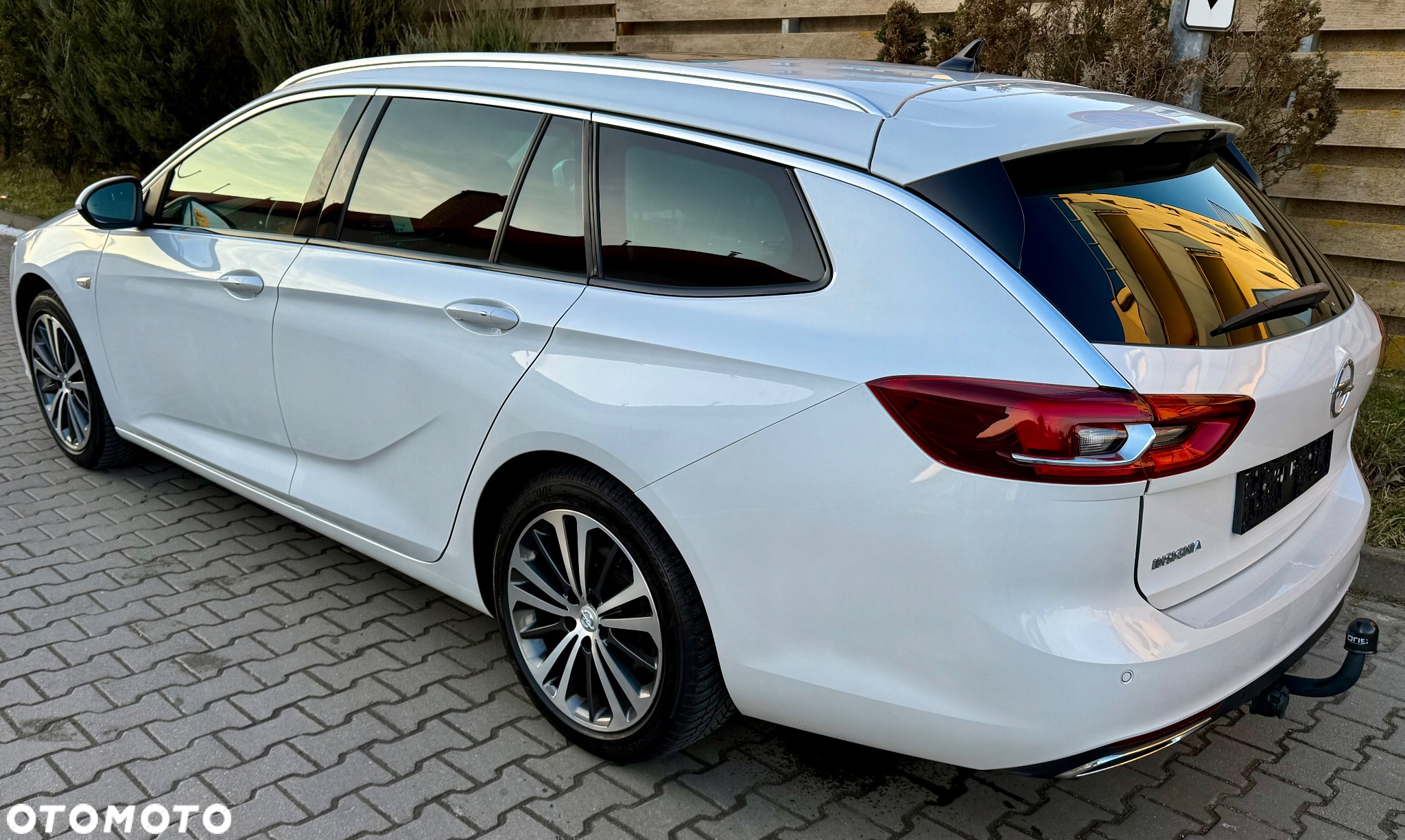 Opel Insignia Sports Tourer 1.6 Direct InjectionT Dynamic - 4