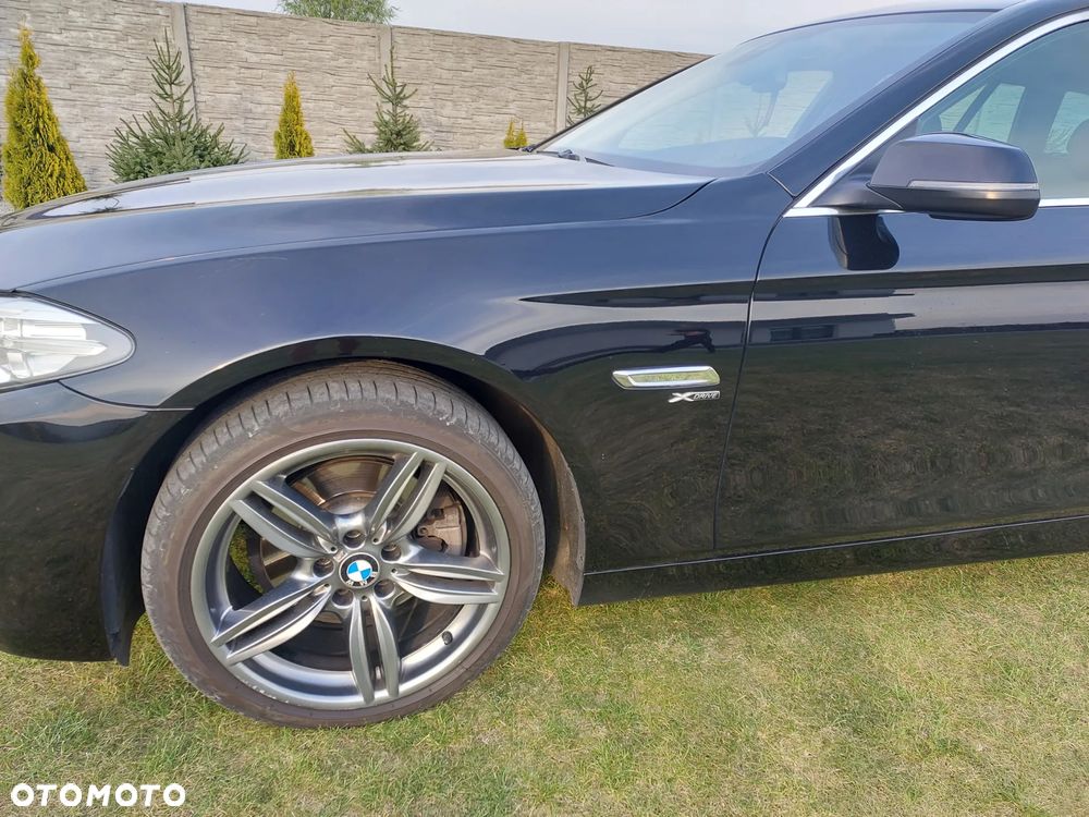 BMW Seria 5 520d xDrive Luxury Line - 9