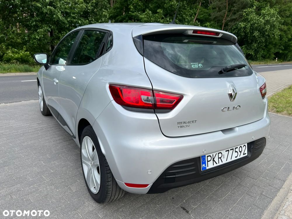 Renault Clio - 8