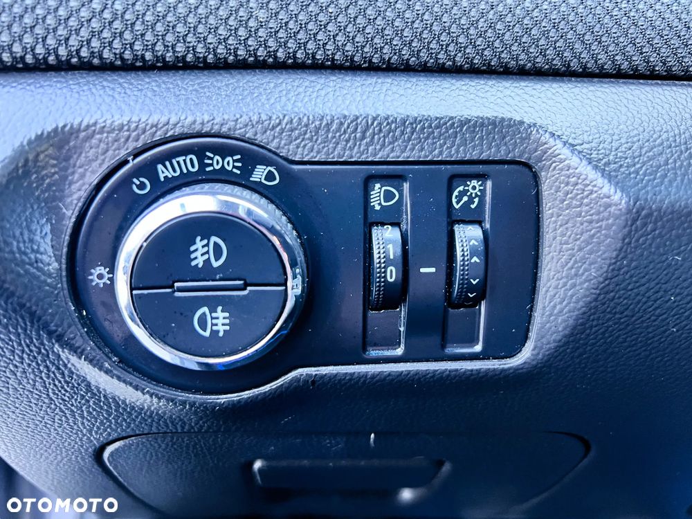 Chevrolet Cruze 1.8 LT+ - 19