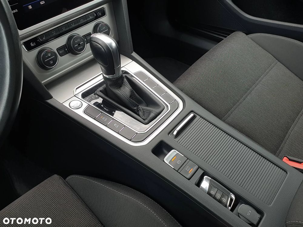 Volkswagen Passat Variant 1.8 TSI BMT Comfortline DSG - 21