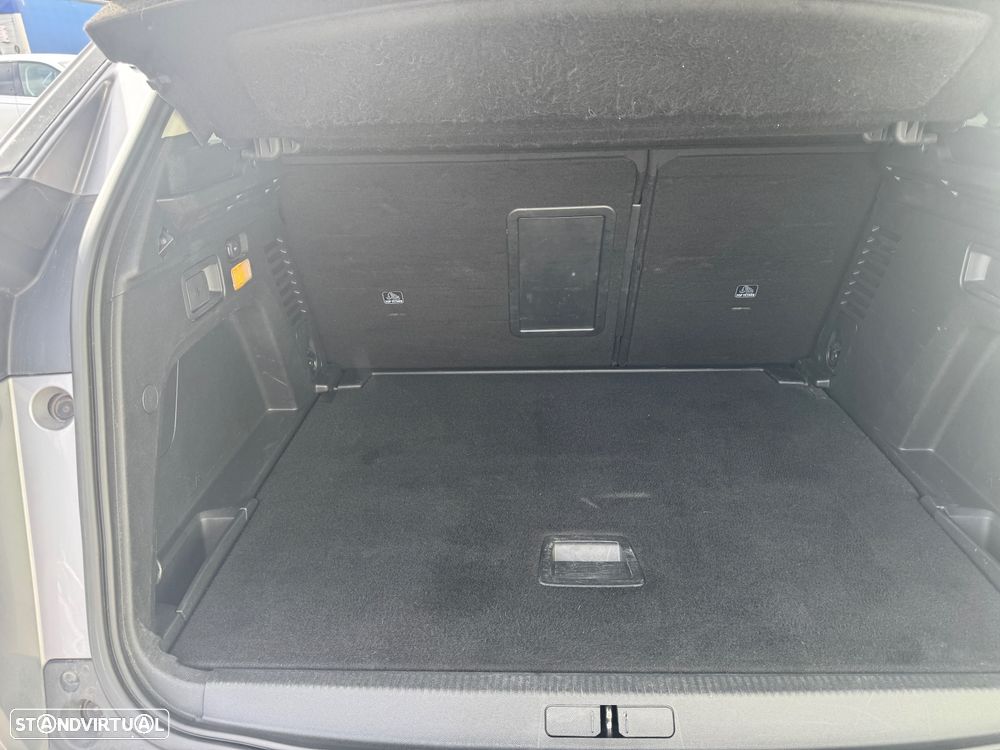 Peugeot 3008 1.5 BlueHDi Active - 16