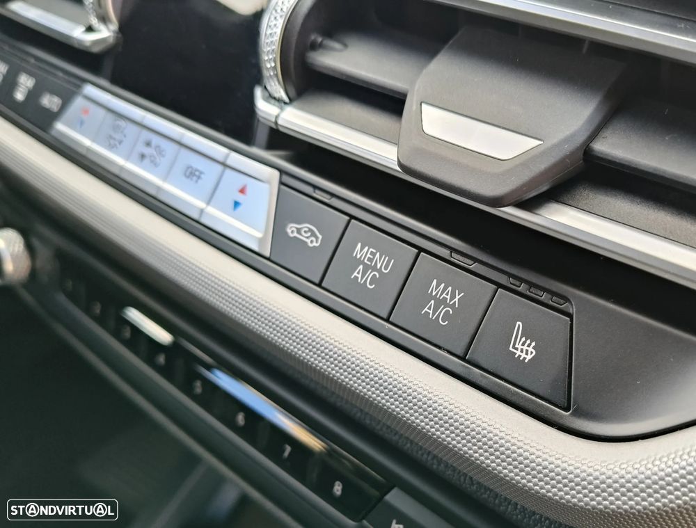 BMW 118 i Line Sport Auto - 22