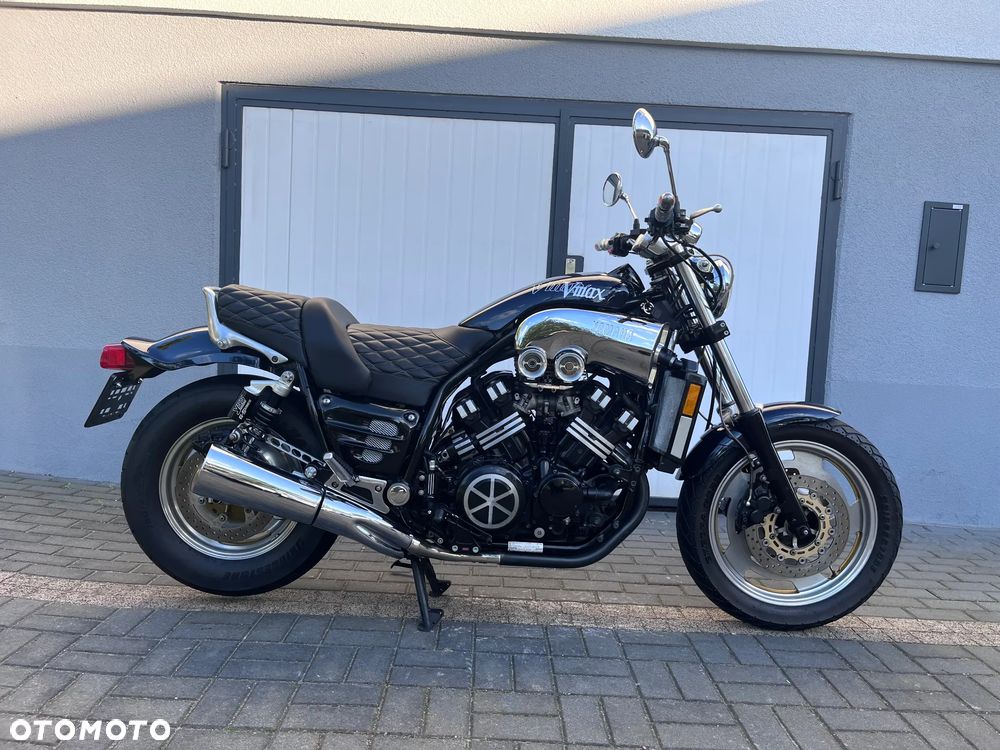 Yamaha V-MAX - 3