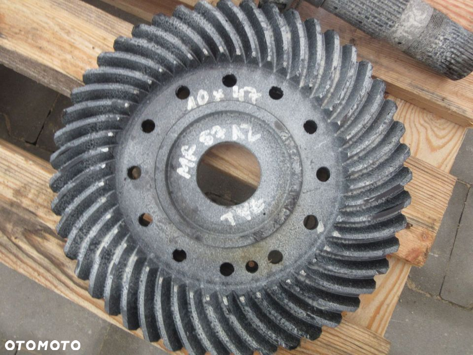 Most napęd tył zwolnica atak talerz mechanizm różnicowy Massey Ferguson 5710 5711 5712 5713 SL - 5