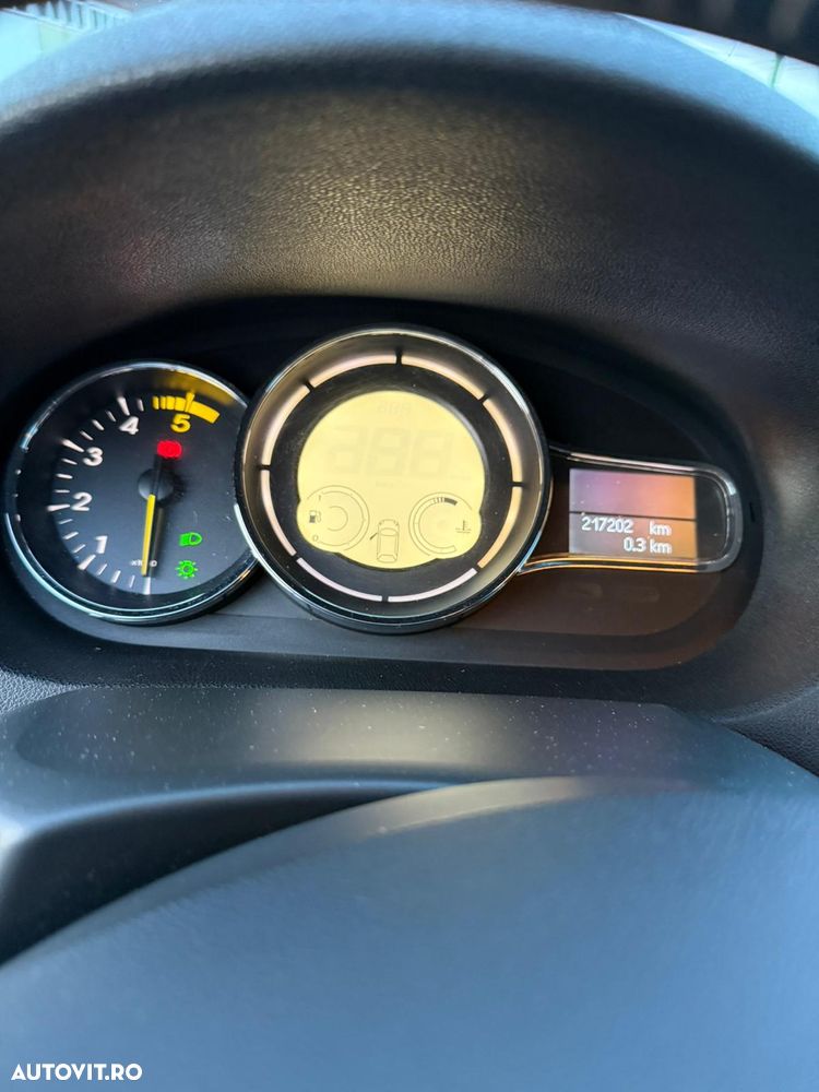 Renault Megane 1.5 dCi Dynamique - 5