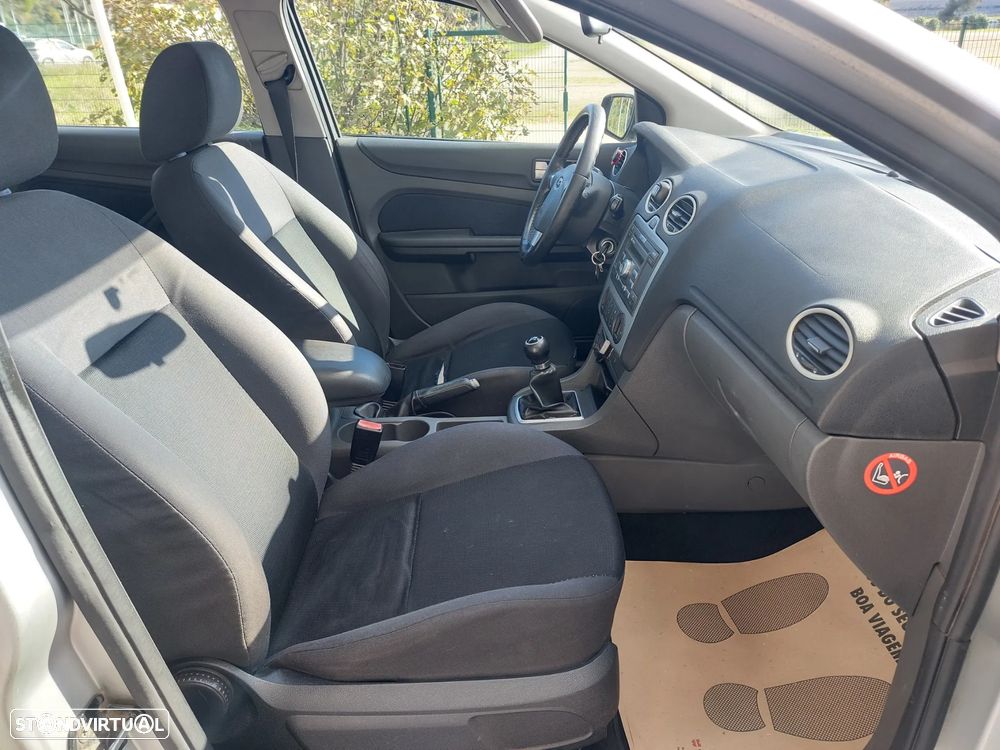 Ford Focus SW 1.6 TDCi Trend - 22