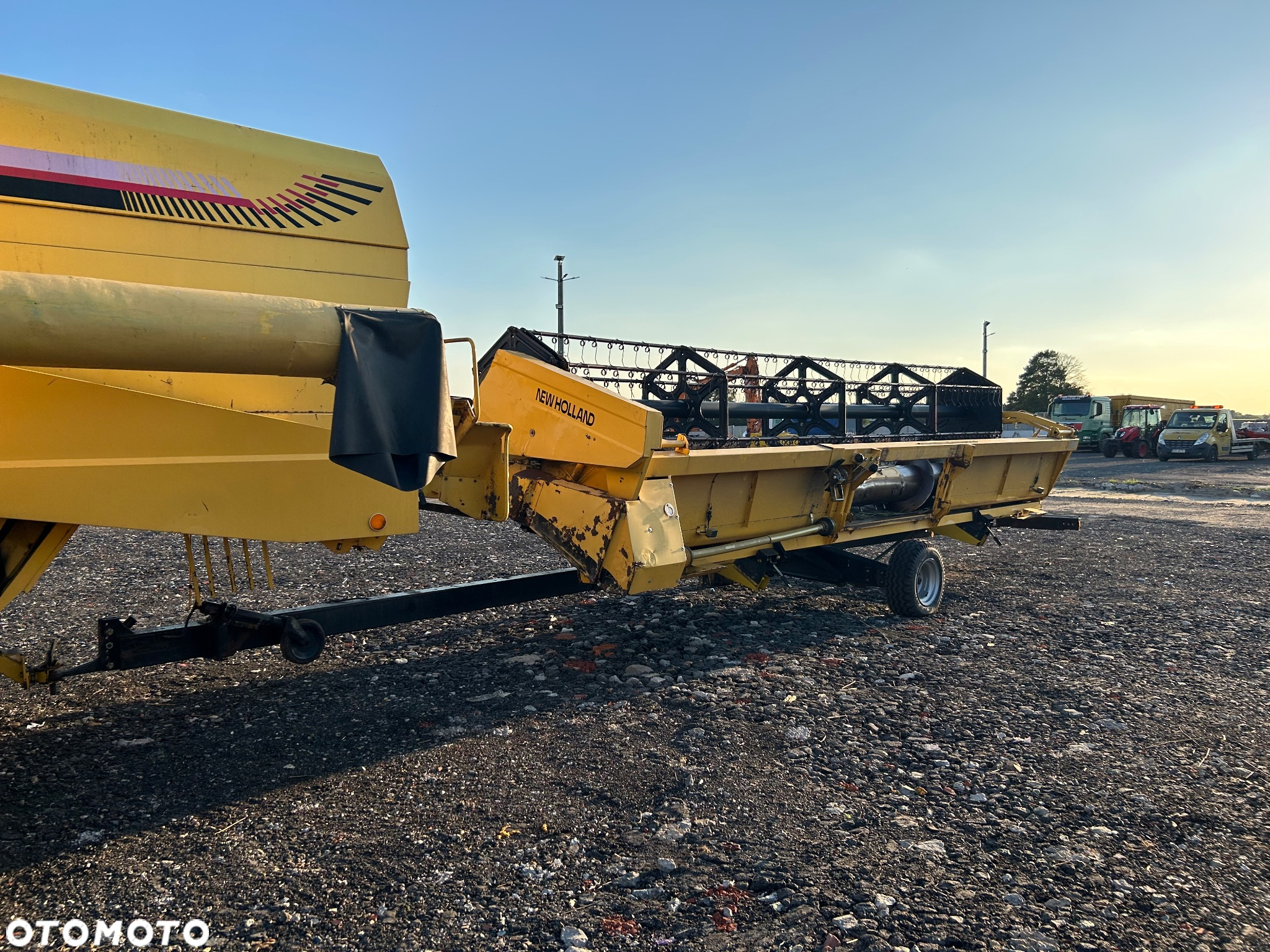 New Holland TX68 plus - 14