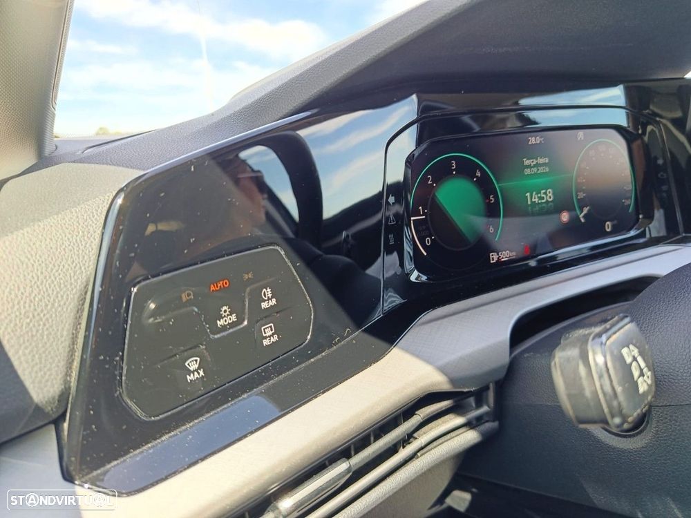 VW Golf 2.0 TDI Style - 20
