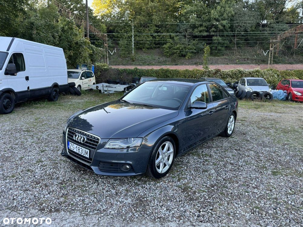 Audi A4 Limousine - 37