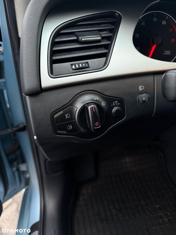 Audi A4 Avant 1.8 TFSI multitronic Ambition - 16