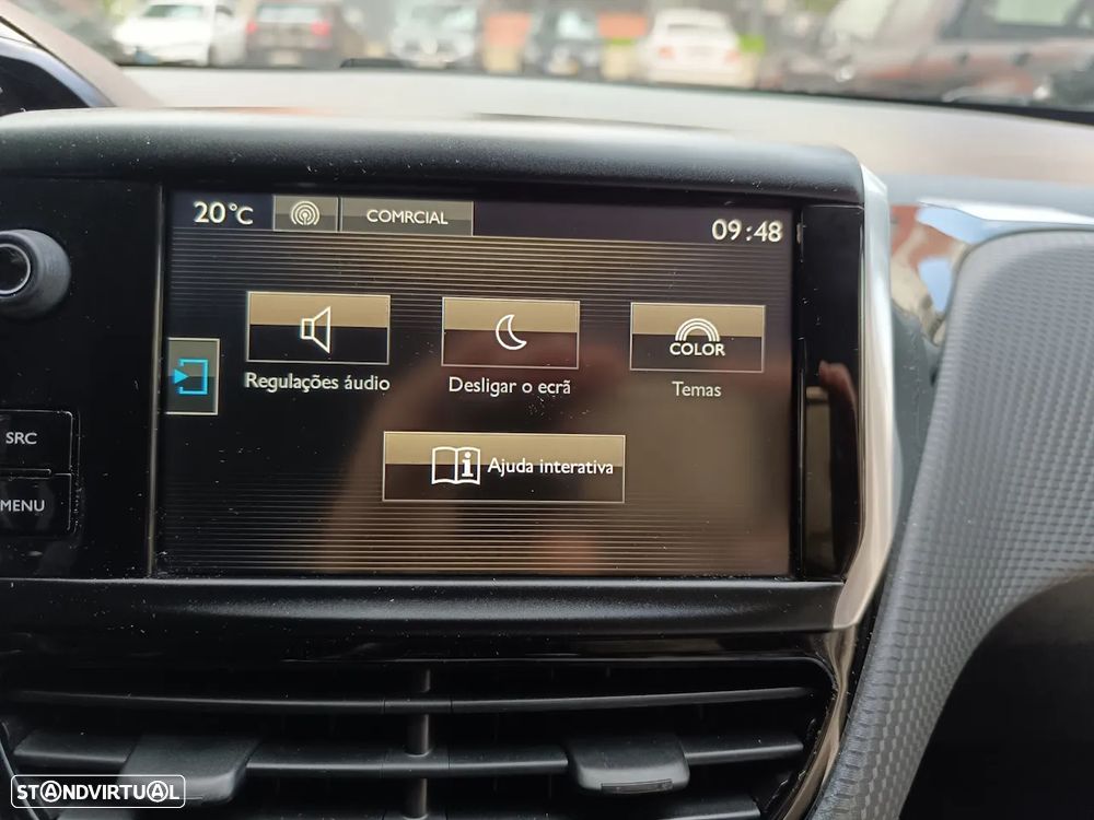 Peugeot 2008 1.2 PureTech Style - 42