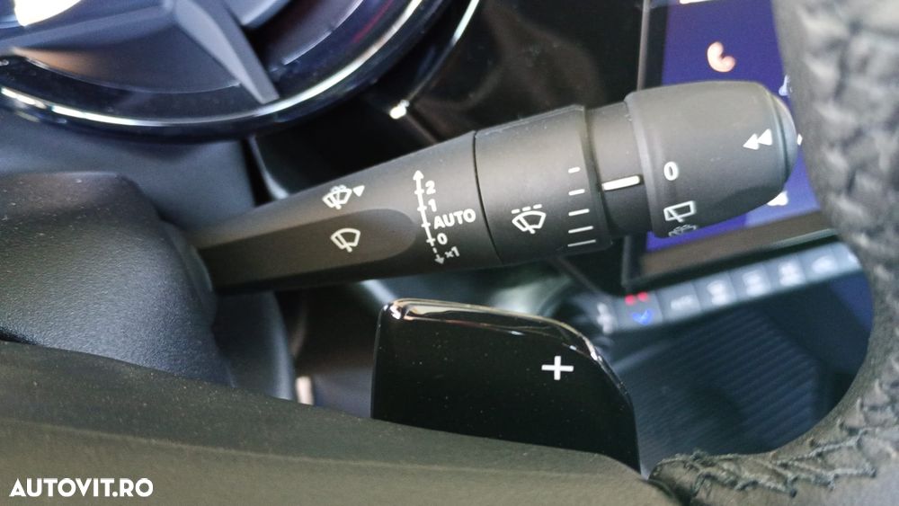 Alfa Romeo Junior 1.2 FWD eDCT6 MHEV Ibrida - 19