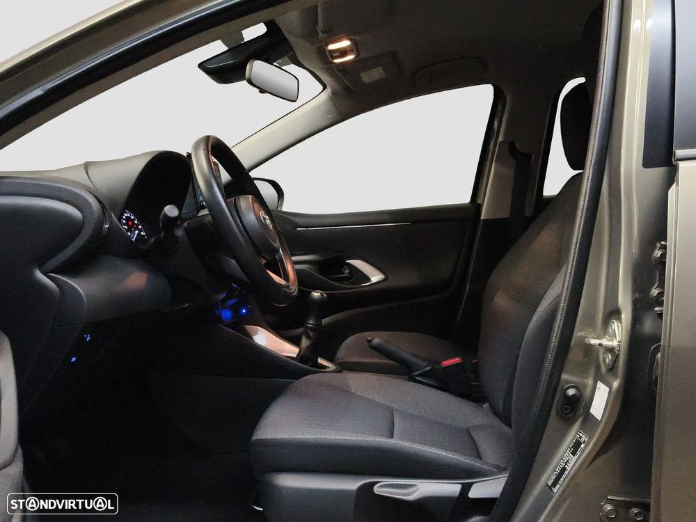 Toyota Yaris 1.0 VVT-i Comfort Plus - 10