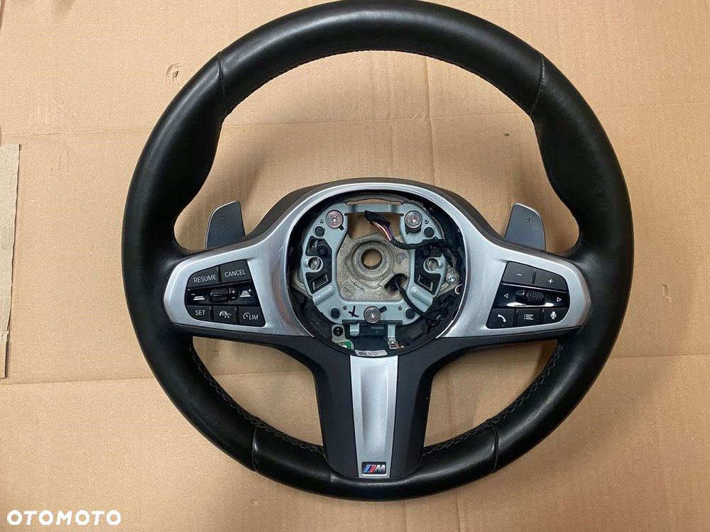 KIEROWNICA BMW X5 G05 X6 G06 X7 G07 - 1