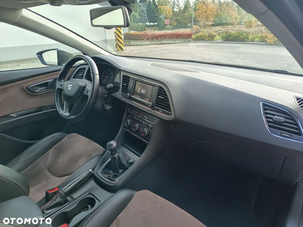 Seat Leon Sportstourer 2.0 TDI Start&Stop 4Drive X-Perience - 29