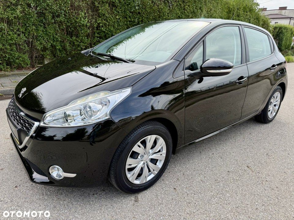 Peugeot 208 1.2 PureTech Allure - 3