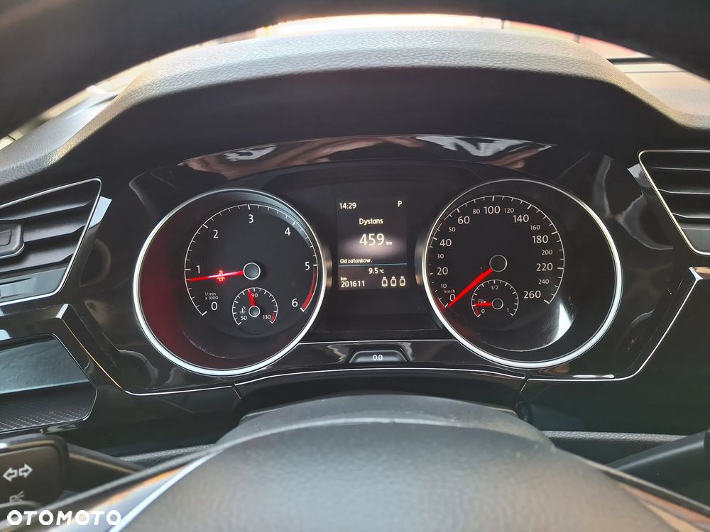 Volkswagen Touran 2.0 TDI BMT Highline DSG - 20