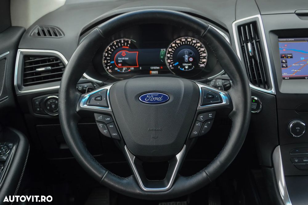 Ford Edge 2.0 TDCi Bi-Turbo 4x4 Titanium - 36