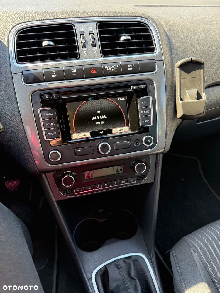 Volkswagen Polo - 8