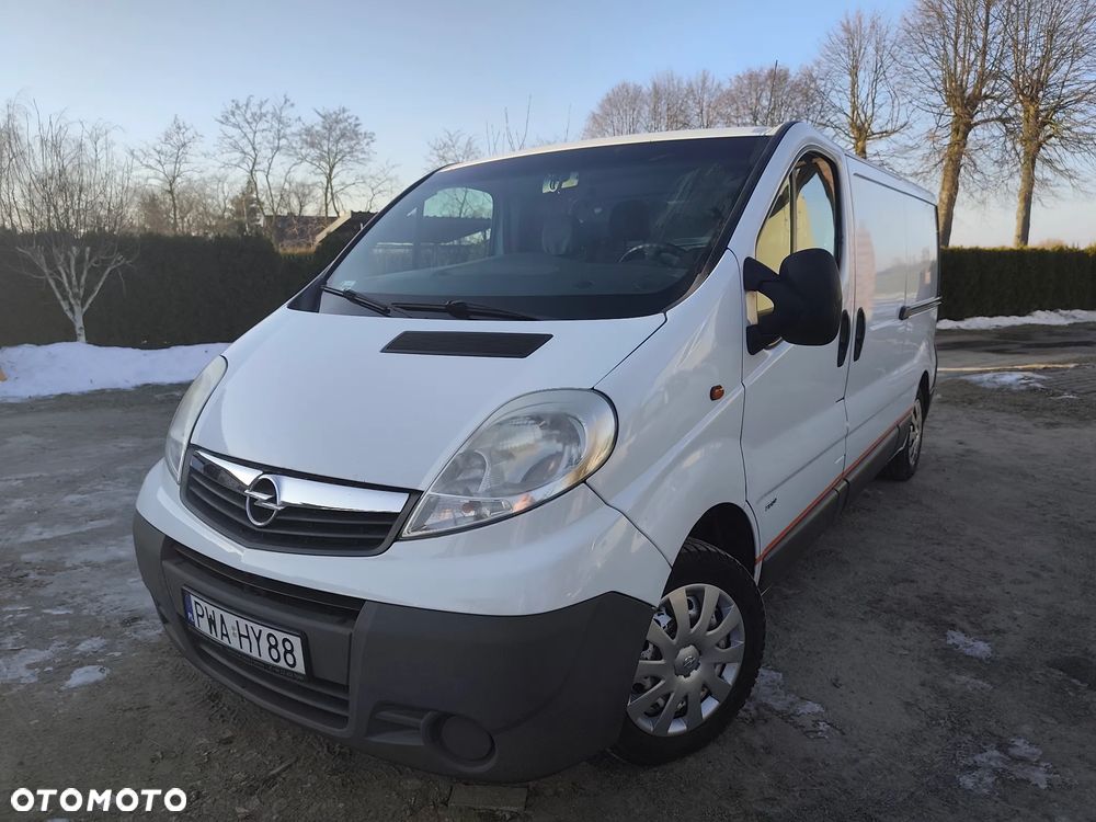Opel Vivaro - 2