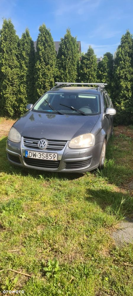 Volkswagen Golf 1.9 TDI DPF Comfortline BlueMotion - 1