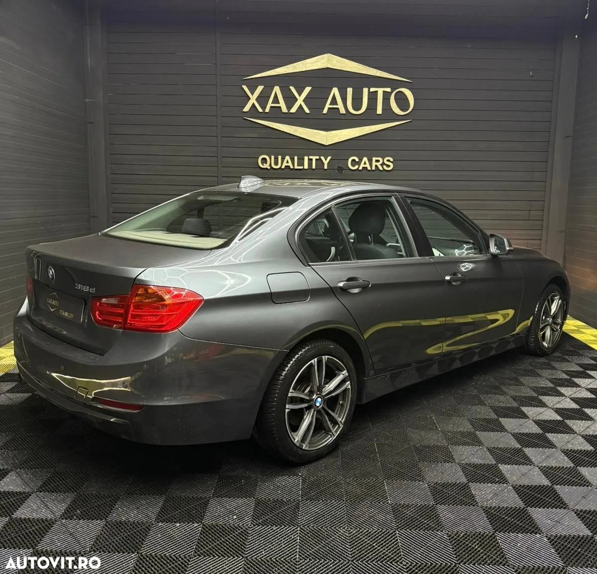 BMW Seria 3 318d Aut. Modern Line - 2